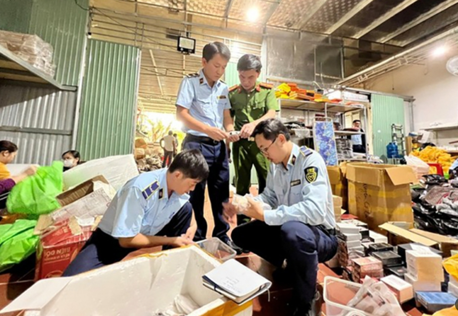 Đẩy mạnh chống hàng giả trên sàn thương mại điện tử